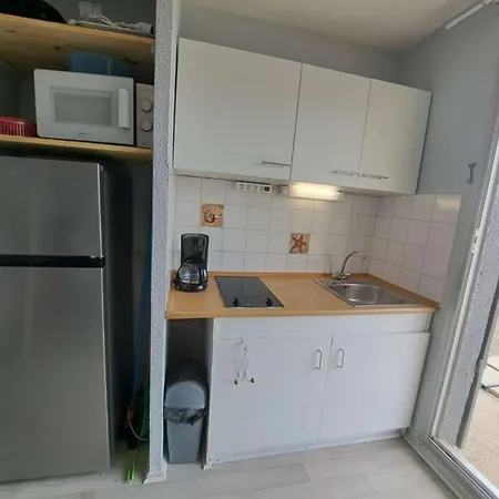 Rénové Avec Grande Terrasse Et Parking Privé - Fr-1-326-862 Apartamento